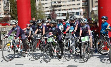 Campionul paralimpic își face Academie de Ciclism!