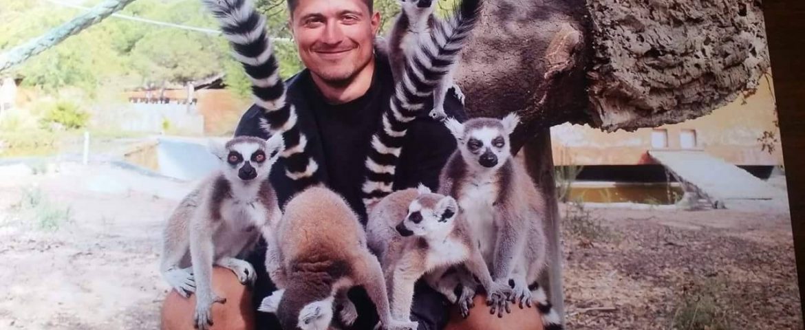 Un tânăr român aleargă Coasta de Azur în premieră pentru România