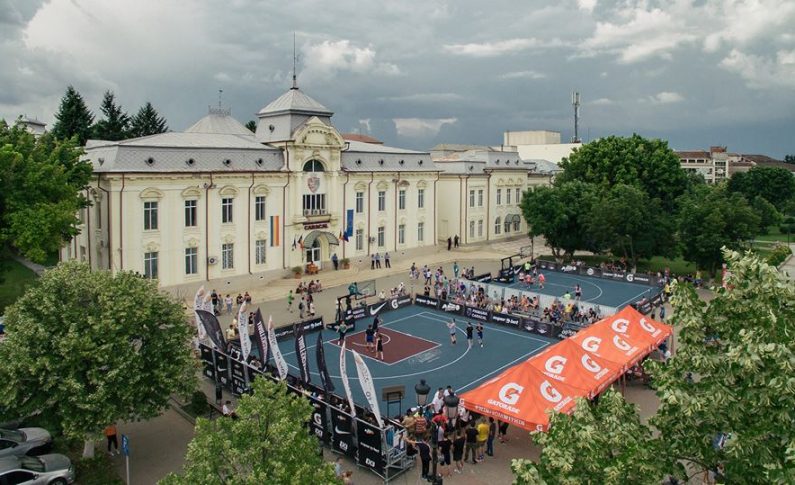 CSO Voluntari, cu vicecampioana Anca Șipoș în echipa, a câștigat competiția la categoria Open Feminin și a oferit și cea mai bună marcatoare a turneului, Andra Ionescu, care a totalizat 22 de puncte în cele trei partide disputate. Echipa din Voluntari se află la prima prezență în competiția feminină, după ce băieții au deschis calea cu trei participări în acest sezon.